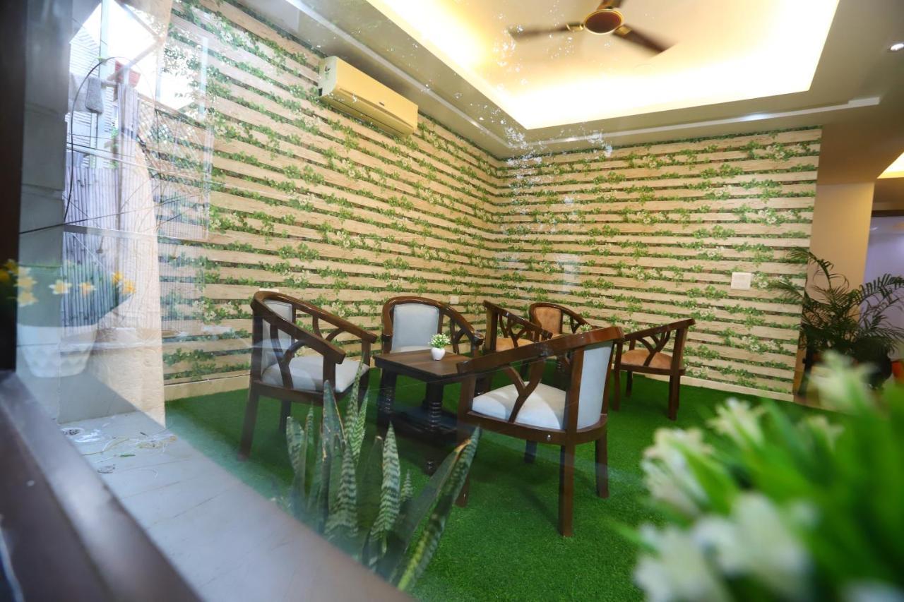 Hotel Nature View Green Park Metro Couple Friendly ניו דלהי מראה חיצוני תמונה