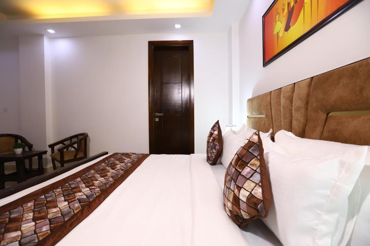Hotel Nature View Green Park Metro Couple Friendly ניו דלהי מראה חיצוני תמונה
