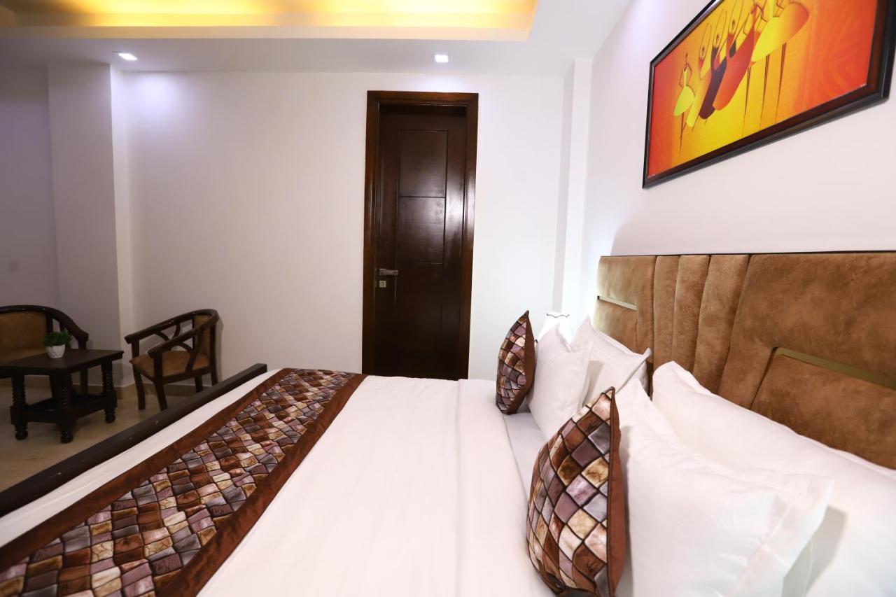 Hotel Nature View Green Park Metro Couple Friendly ניו דלהי מראה חיצוני תמונה